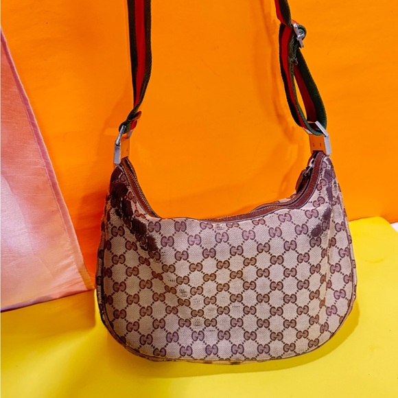 Gucci Vintage Sherry line Beige Monogram Shoulder Bag - Picture 11 of 16